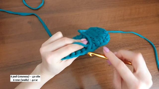Квадратная корзинка из трикотажной пряжи. Квадратное донышко / Square basket of knitted yarn смотреть онлайн