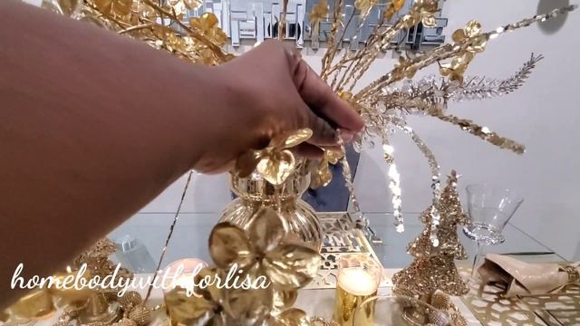 How To: Bold Gold and Red Christmas Tablescape Ideas #winterglamland смотреть онлайн