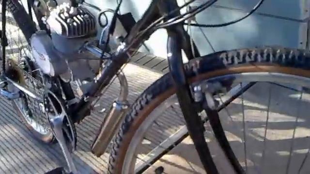 Motorized Bicycle смотреть онлайн