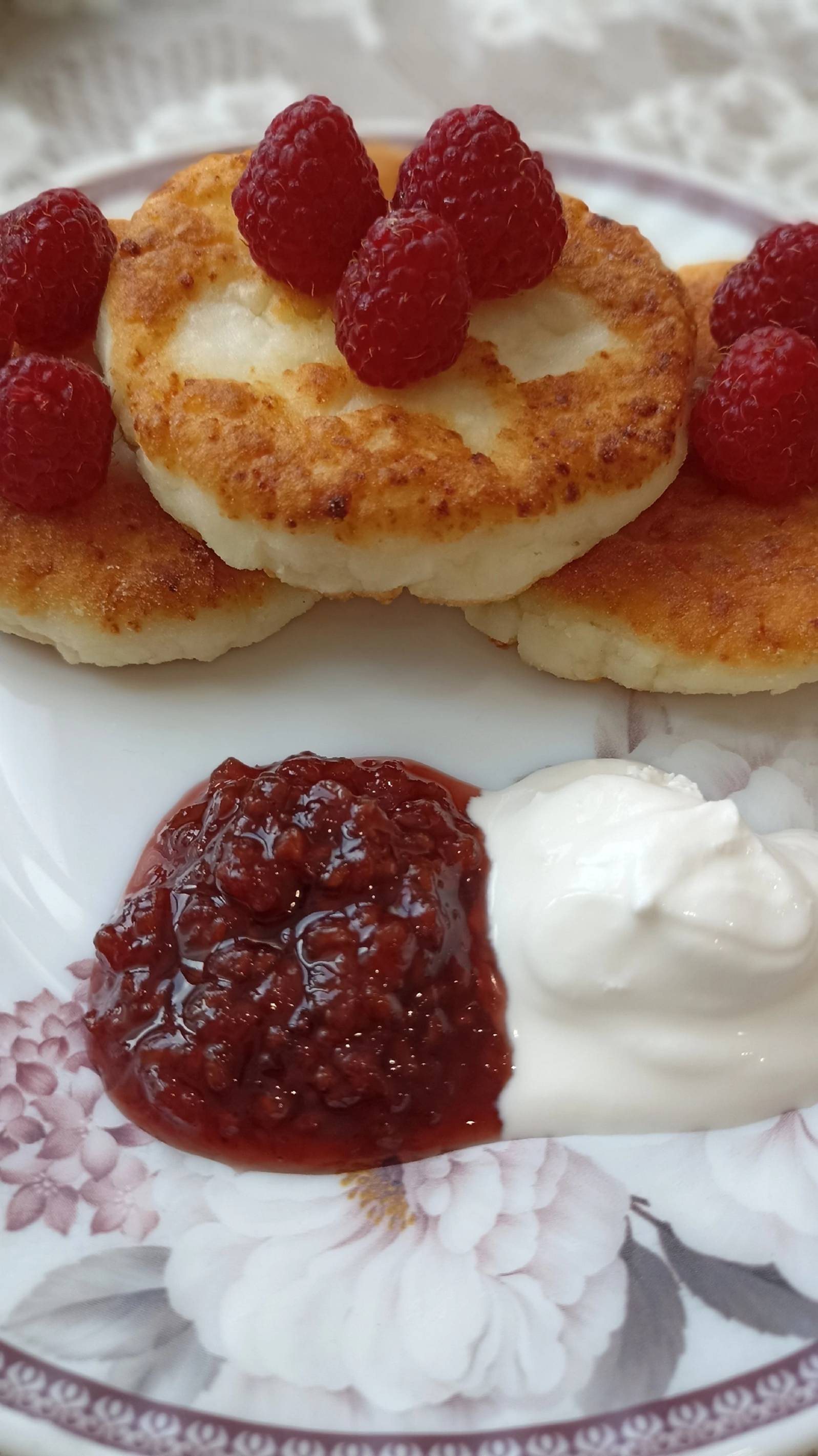 ВКУСНЫЕ СЫРНИКИ #short #shorts #like #топ #сырники #еда #вкусно #рецепты #кухня #кулинария #подписка