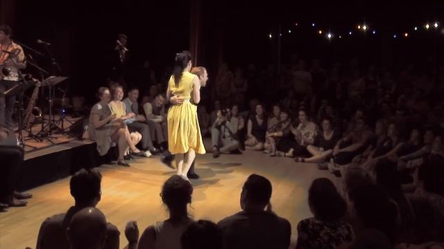 Sharon Davis & Tony Jackson Freestyle Lindy Hop at Crazy Swing Camp 2015 смотреть онлайн