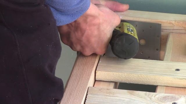 Кровать из массива дерева уменьшилась - художник в деревне на лесном домике смотреть онлайн