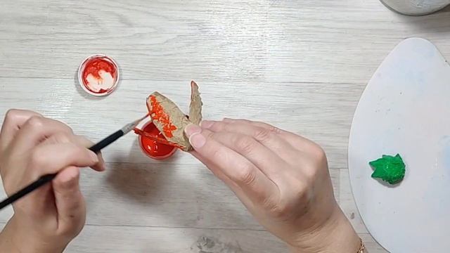 Клубничка с секретом из яичного лотка. Своими руками. Мастер класс для детей и новичков. Хлам в дел смотреть онлайн