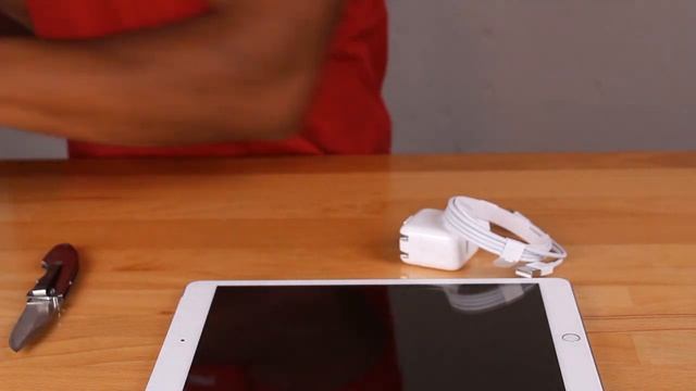Apple iPad 7th Generation Unboxing!! Released 2019 смотреть онлайн