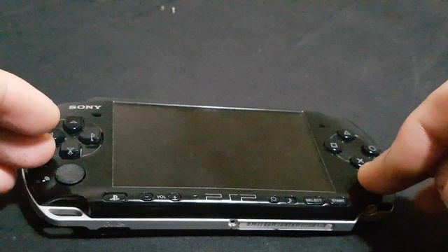 Trying To Fix PSP 3000 Which Doesn't Turn On