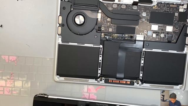 MacBook Pro A2159 2019 2018 LCD Screen Assembly Replacement смотреть онлайн
