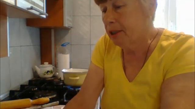 ВАРЕНИКИ С КЛУБНИКОЙ смотреть онлайн