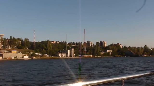 НИКОЛАЕВ. ПРОГУЛКА ПО ВОДЕ. БЕРЕГА, МОСТЫ И КОФЕ :)) смотреть онлайн