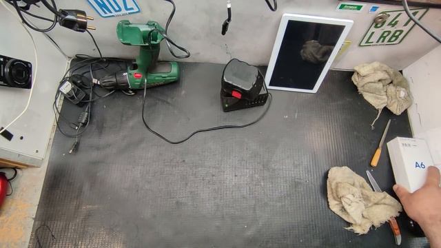 Принес BOSCH, телефоны в КОРОБКАХ и запущенный Hi-Fi! | Мои находки на свалке в Германии смотреть онлайн