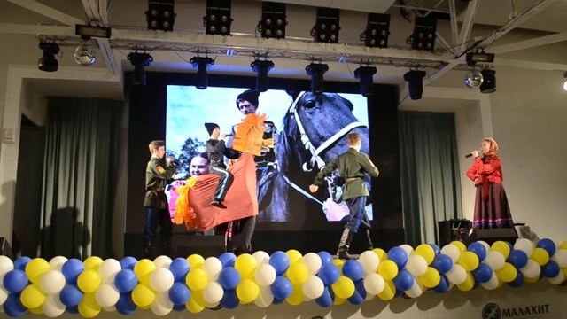Обряд уральских казаков "Праздник первых штанов" смотреть онлайн