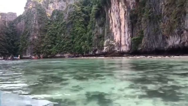 Belle vue sur l'île de la mer смотреть онлайн