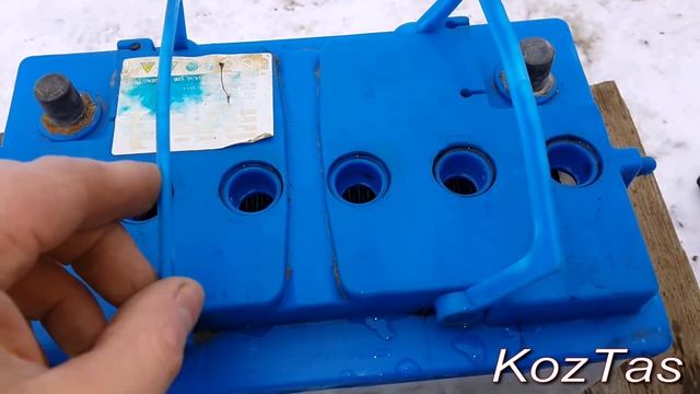 Замена электролита в аккумуляторе | Замерз аккумулятор | Replacing the electrolyte in the battery смотреть онлайн