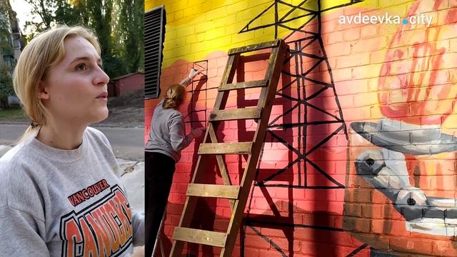 В Авдеевке появился новый мурал под названием "Железный свет" смотреть онлайн