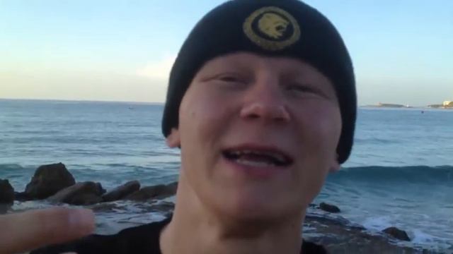 Встань пораньше смотреть онлайн