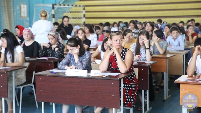 В ДГПУ продолжаются вступительные испытания для абитуриентов смотреть онлайн