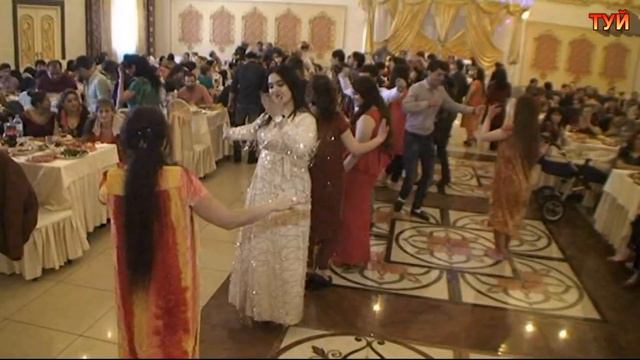 ТАДЖИКСКАЯ СВАДЬБА, ТУЙИ ТОЧИКИ, TAJIK DANCE!! КИСМИ 2 смотреть онлайн