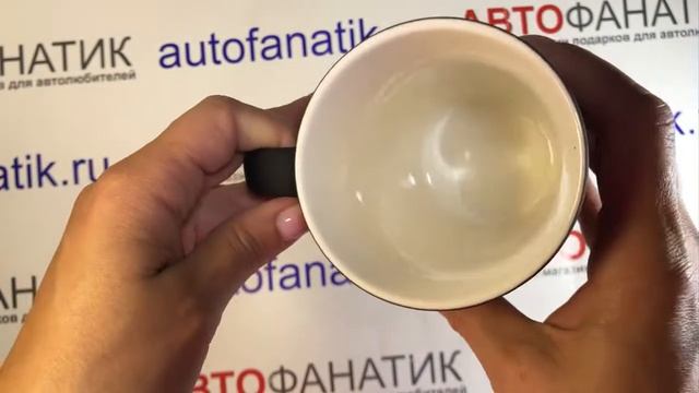 Фарфоровая кружка Toyota Land Cruiser Mug, артикул TMLCA25118 смотреть онлайн