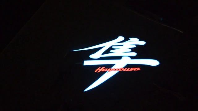 Светящаяся эмблема наклейка Хаябуса Hayabusa Suzuki-2 смотреть онлайн