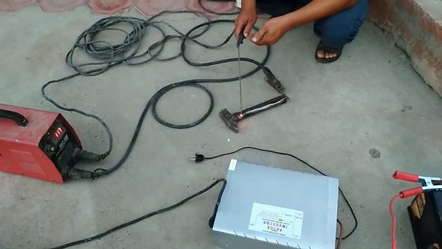 Инвертор 12v=220v Юпс смотреть онлайн