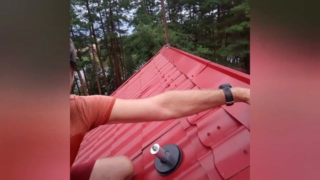 Монтаж антенны ZETA MIMO на сложной крыше_КоПСС смотреть онлайн