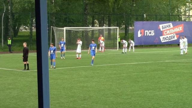 Футбол.ЮФЛ Северо-запад. Алмаз-Антей - СШ-1 Котлас (2006 г.р) смотреть онлайн