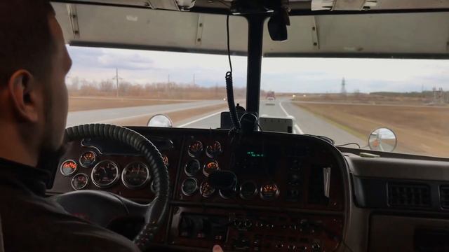 PETERBILT 379 ТАКИХ БОЛЬШЕ НЕТ!. 2500 15л 550 л.с ВПЕРВЫЕ ЗА РУЛЕМ ТЯГАЧА