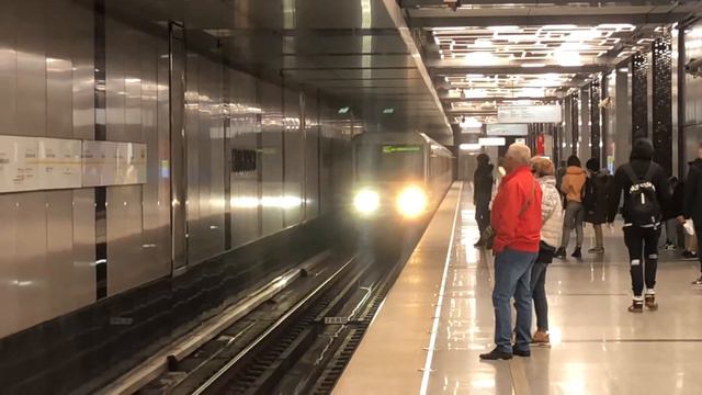 81-760/761 Ока На станции Говорово смотреть онлайн