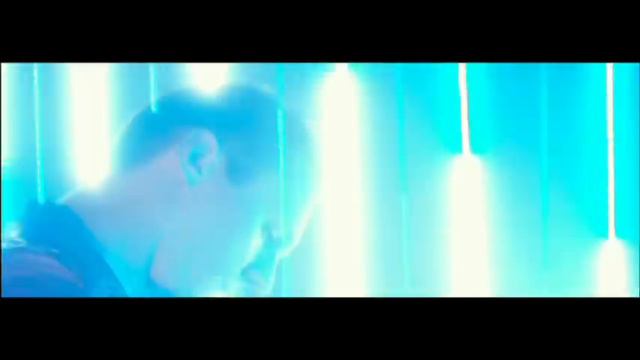 Tiësto feat. CC Sheffield 'Escape Me' смотреть онлайн