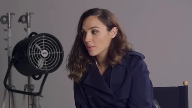 Галь Гадот фотосессия для Marie Claire смотреть онлайн