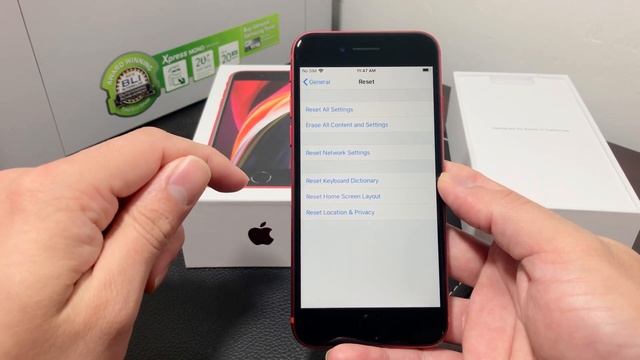iPhone SE (2020) Factory Reset Delete Everything Completely смотреть онлайн