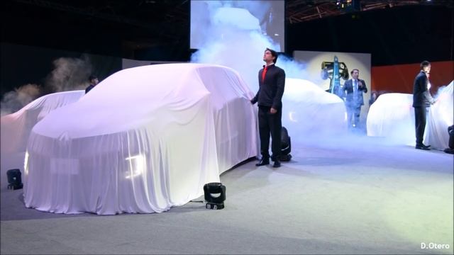 Renault Captur - XV Salón del Automóvil - Colombia смотреть онлайн