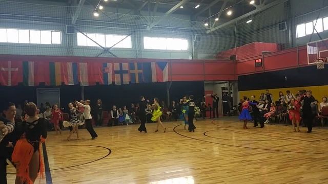 Самба. Юниоры-1+2 Д класс 1/2 смотреть онлайн