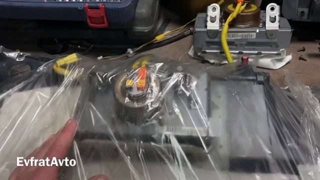 Toyota Prius 20 замена подушек безопасности?(ремонт панели) значок airbag отключить ⚠️ смотреть онлайн