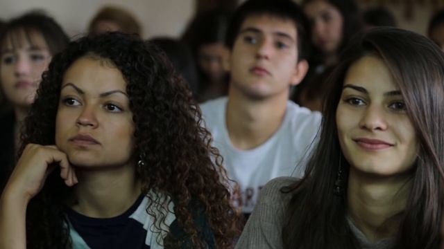Кратко представяне на дисциплината "Икономически теории" смотреть онлайн