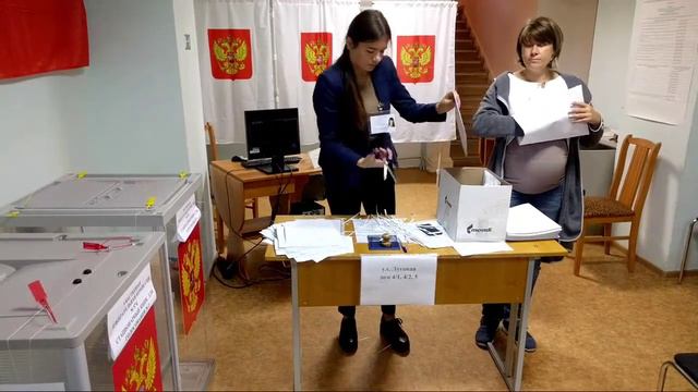 Вскрытие досрочки УИК № 574 ЛО смотреть онлайн