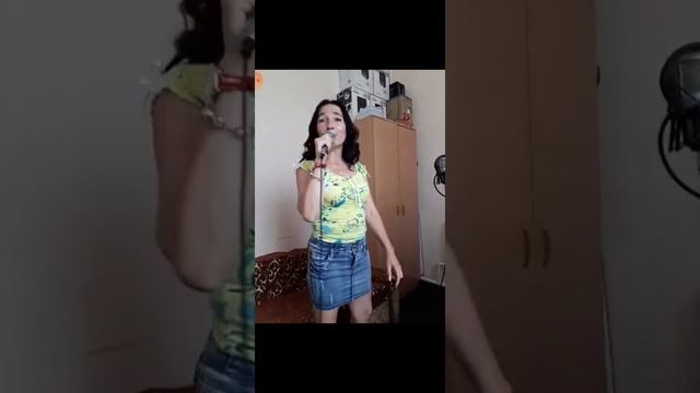 Как развивать голос и делать его красивым. Как стать знаменитым певцом на эстраде? ... смотреть онлайн