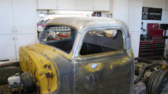1950 Chevy Pickup смотреть онлайн