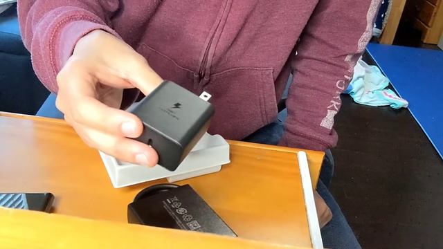 Samsung Galaxy s22 Ultra Unboxing смотреть онлайн