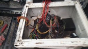 Sprinter W903 - Ныряю в Проводку Часть 1 - Бортовой Свет, Блок Комфорта, Центральный Замок, Жгуты