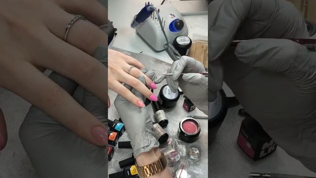 Цвета весны 2023| imkosmetik смотреть онлайн