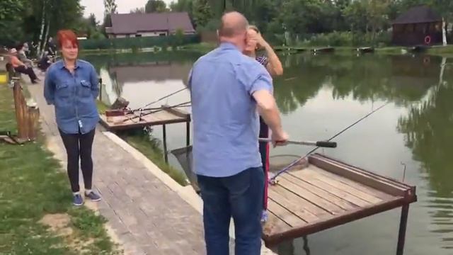 Линя заказывали? В Р.К. Фишка Липки Он клюёт! смотреть онлайн