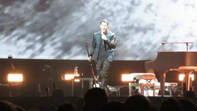 NIck Jonas - Chainsaw - Future Now Tour - The Forum - Inglewood смотреть онлайн