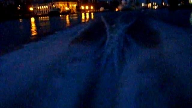 Ночной Калининград прогулка на катере смотреть онлайн