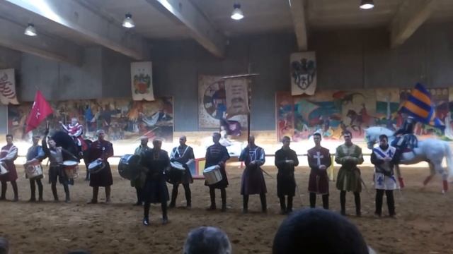 Венгрия. Шюмегская крепость. Шоу рыцарей. смотреть онлайн
