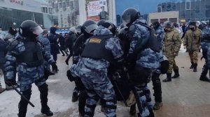 ОМОН. Задержания в Рязани