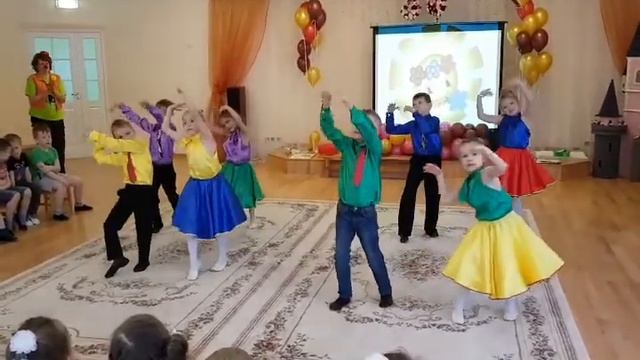 35 ЛЕТ ДЕТСКОМУ САДУ PAIKSEKE В ГОРОДЕ СИЛЛАМЯЭ, танец "Стиляги" смотреть онлайн