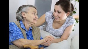 Как работают и на, что живут сиделки в Москве