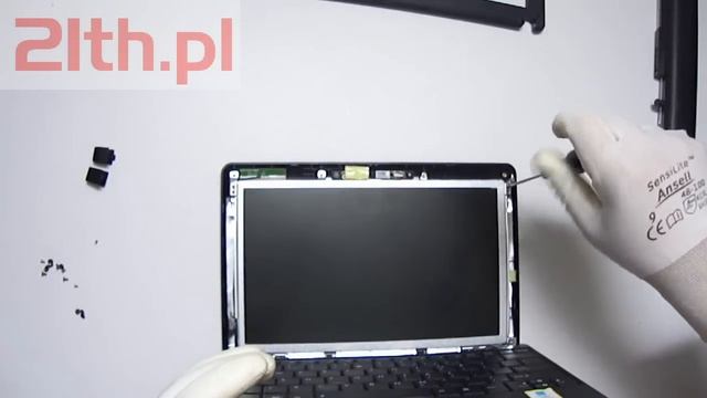 HOW TO - replace the display of an Asus EEE Pc 1005 1000 1001 смотреть онлайн