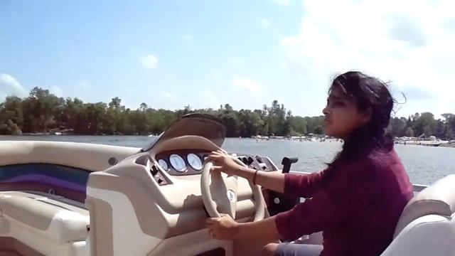 Pooja - Pontoon boat drive 2 смотреть онлайн