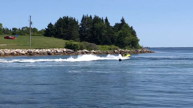 Seadoo rxp-x 300 Launch Mode with Riva Racing Exhaust Rippin on It!! Tunnel Launches Eatin Limiter! смотреть онлайн